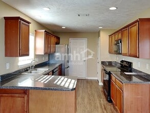 4005 Strata Dr in Spring Hill, TN - Building Photo - Building Photo