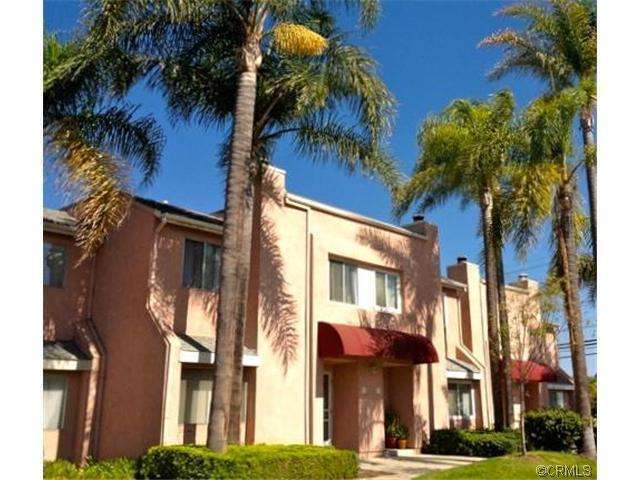 property at 621 W Fletcher Ave