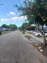 1820 N 59th Ave in Hollywood, FL - Building Photo - Building Photo
