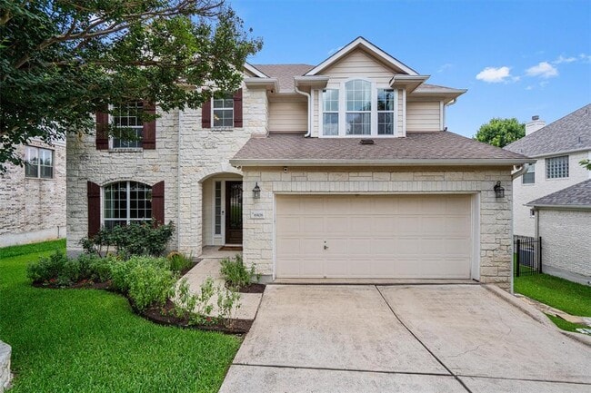 6906 Covered Bridge Dr in Austin, TX - Building Photo - Building Photo