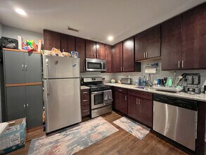 2541 W Cortland St in Chicago, IL - Foto de edificio - Building Photo