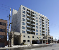 Hintonburg Place in Ottawa, ON - Building Photo - Building Photo