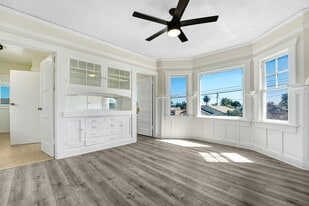 4626 Wall St in Los Angeles, CA - Building Photo