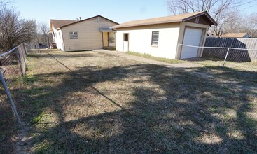 1919 Birnie Ave in Fort Smith, AR - Building Photo - Building Photo