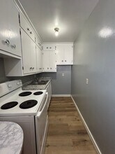 6201 S 42nd St in Omaha, NE - Building Photo - Building Photo