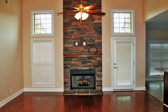 3636 Prestwicke Pl in Adams, TN - Building Photo - Building Photo