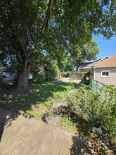 3741 Parrish Ave, Unit 6 in East Chicago, IN - Building Photo - Building Photo