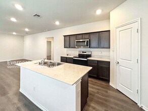 3213 Perman Dr in Mesquite, TX - Building Photo - Building Photo