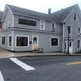 2 Pine St in Orono, ME - Foto de edificio