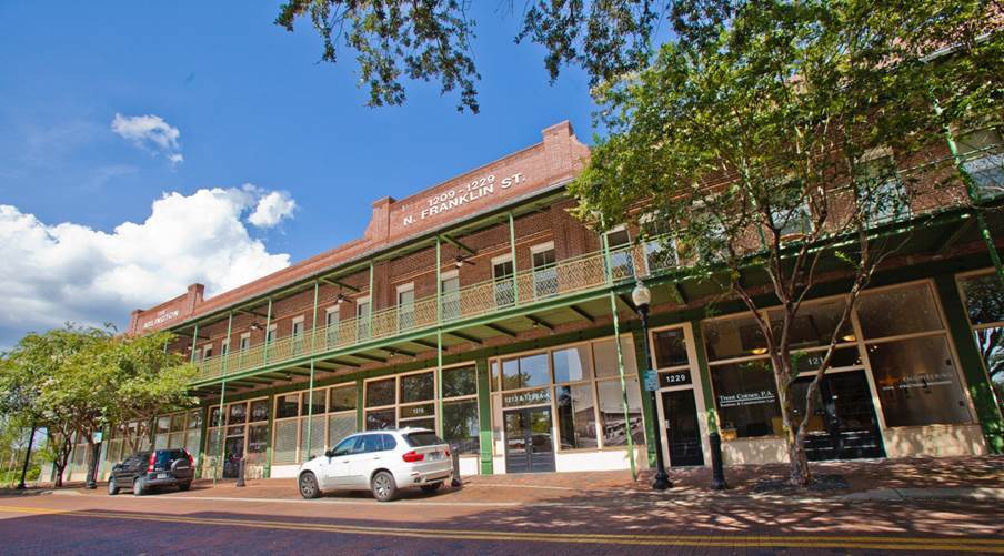 1229 N Franklin St in Tampa, FL - Building Photo