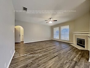 1612 Farmington Dr in Mansfield, TX - Foto de edificio - Building Photo