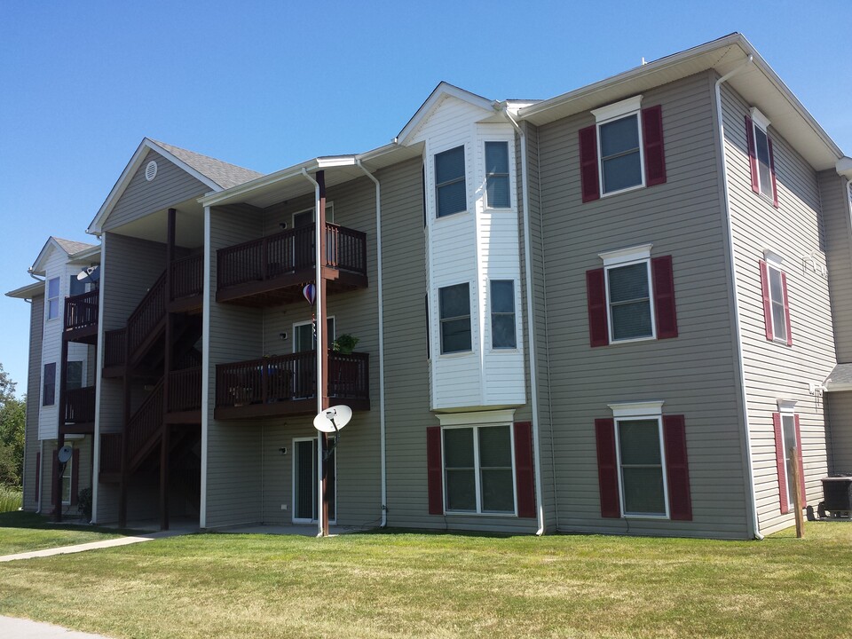 108 Timberlake Ter in Stephens City, VA - Building Photo