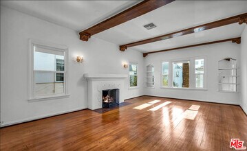 6369 Orange St in Los Angeles, CA - Building Photo - Building Photo