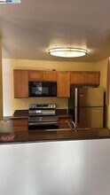 37315 Sequoia Rd in Fremont, CA - Building Photo - Building Photo