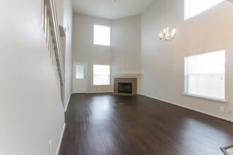 20518 Holly Barr Ln in Cypress, TX - Building Photo - Building Photo