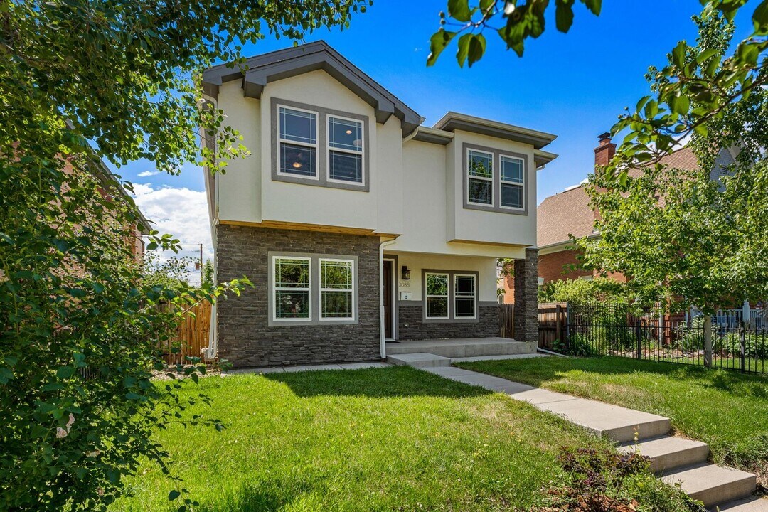 3035 N Race St in Denver, CO - Foto de edificio