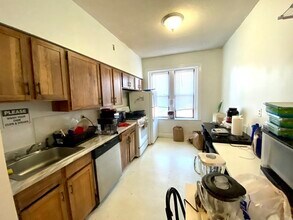 124 Glenville Ave, Unit 3 in Boston, MA - Foto de edificio - Building Photo
