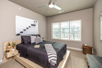 The Sterling at Prairie Trail - Phase 1 in Ankeny, IA - Foto de edificio - Interior Photo