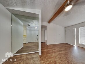 6181 34th St in Lubbock, TX - Foto de edificio - Building Photo