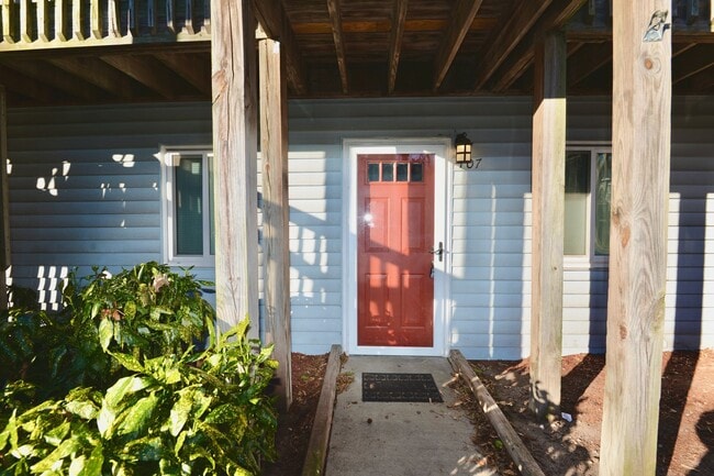 property at 722 Lesner Ave