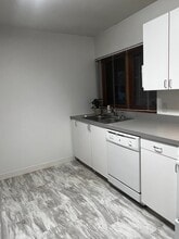 1047 Danby Rd, Unit D1 in Ithaca, NY - Building Photo - Building Photo