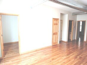 1008 S Loomis St in Chicago, IL - Building Photo - Building Photo