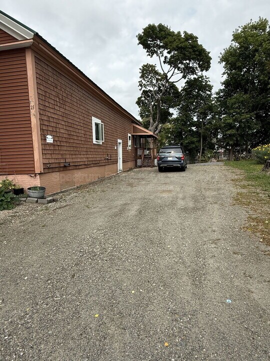 23 Ash St in Waterville, ME - Building Photo