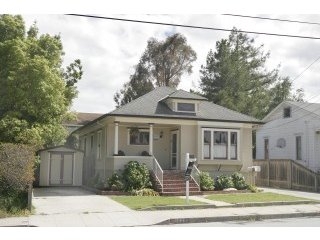 1226-1228 Broadway in Santa Cruz, CA - Building Photo - Building Photo