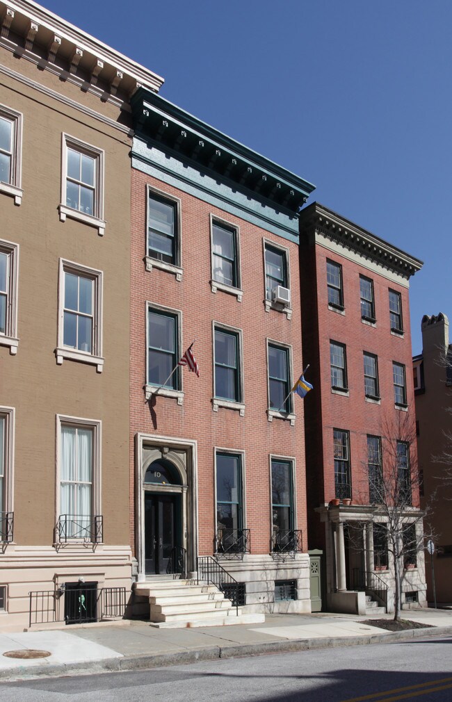 10 W Read St in Baltimore, MD - Foto de edificio - Building Photo