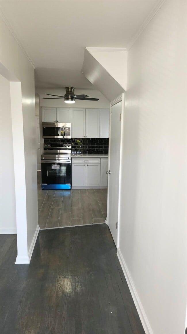 94 Pennsylvania Ave in Hempstead, NY - Building Photo - Building Photo