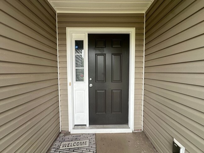 1305 Snowy Egret Dr in Fayetteville, NC - Building Photo - Building Photo