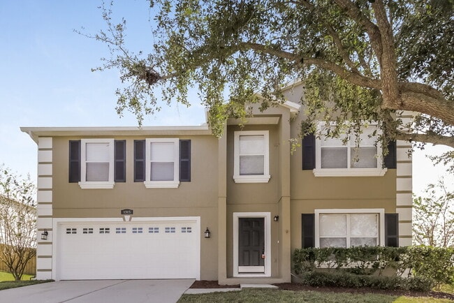 property at 1915 Crestridge Dr