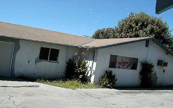 822-828 W Canal Dr in Turlock, CA - Building Photo - Building Photo