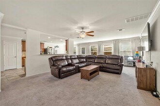 104 Bufflehead Ln in Leander, TX - Building Photo - Building Photo