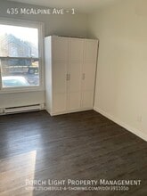 435 McAlpine Ave in Welland, ON - Building Photo - Building Photo