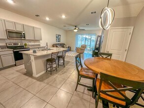 5363 Pinecone Ct in Wildwood, FL - Building Photo - Building Photo