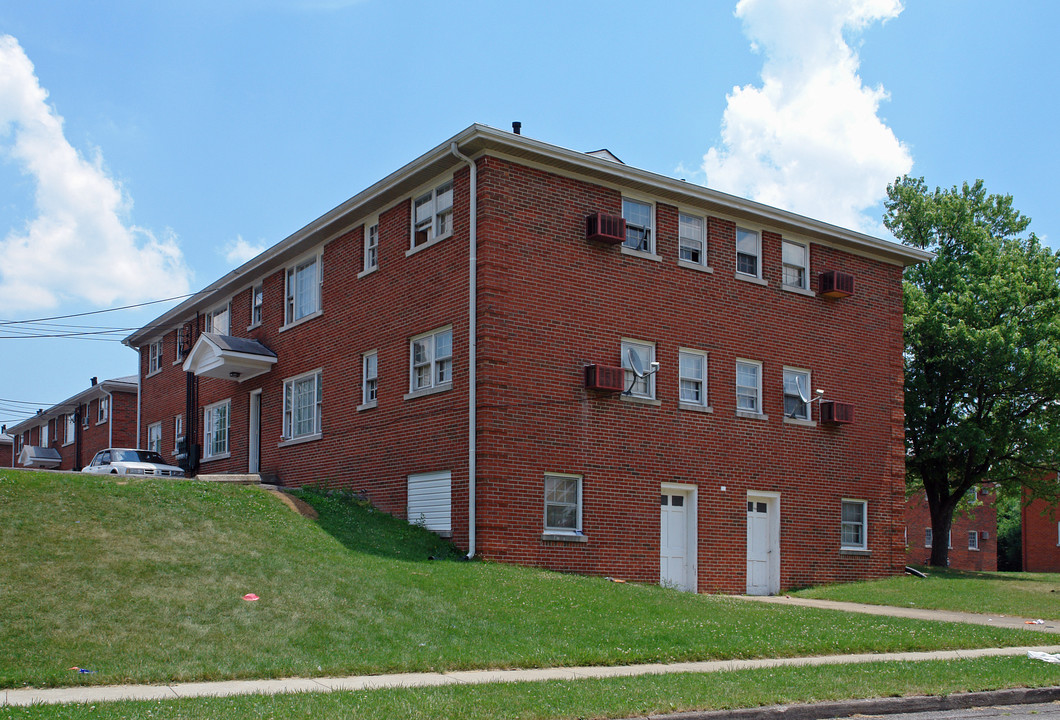 1843 Dalton Ct in Lexington, KY - Building Photo