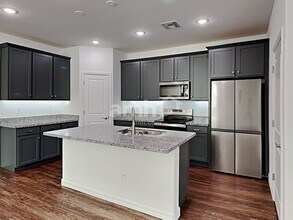 15068 W Sherman St in Goodyear, AZ - Building Photo - Building Photo