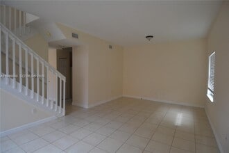4903 N Harbor Isles Dr in Fort Lauderdale, FL - Building Photo - Building Photo