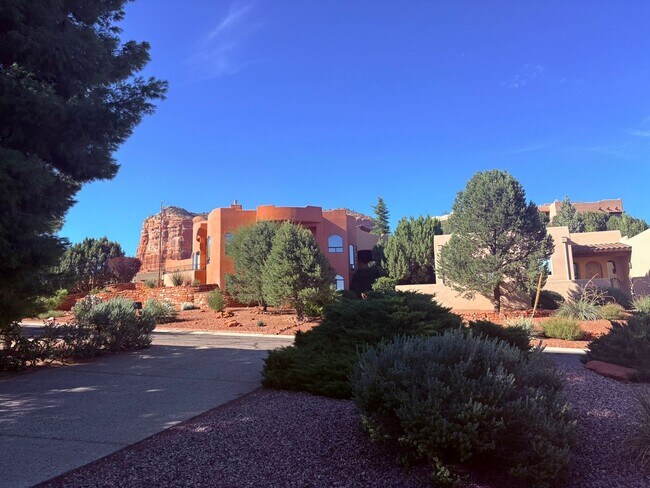 85 Alta Vista Dr in Sedona, AZ - Building Photo - Building Photo