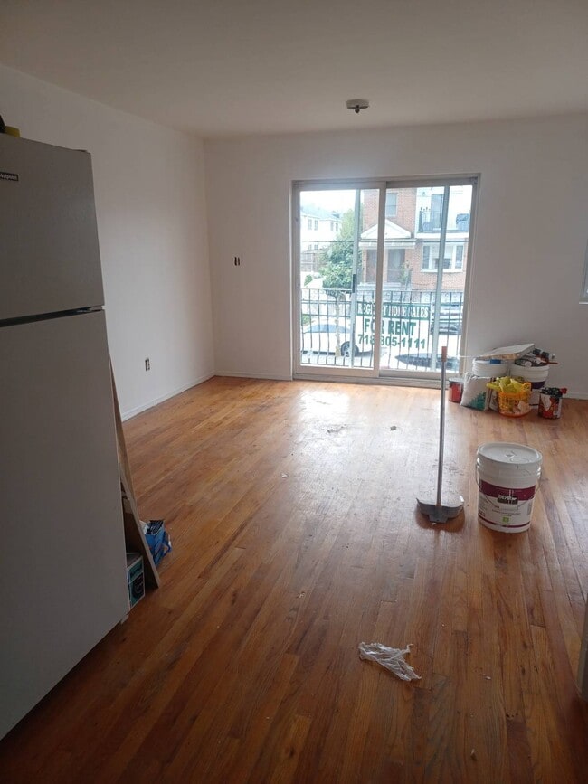 property at 1-55-155-78 78th St