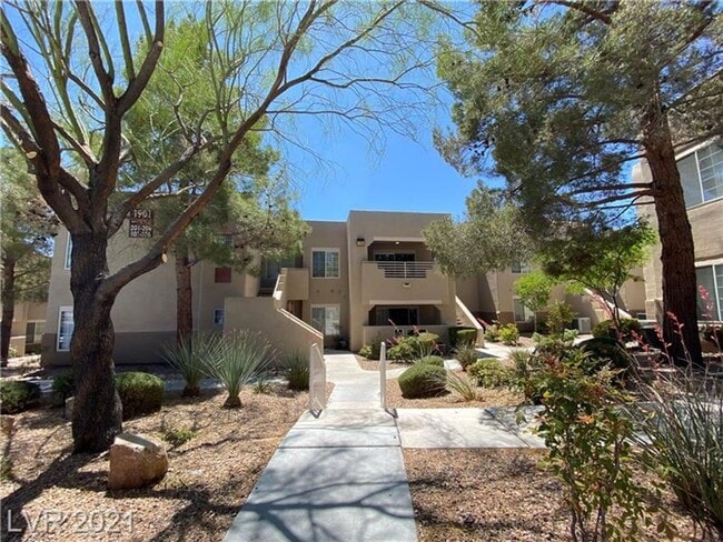 property at 1901 Desert Falls Ct