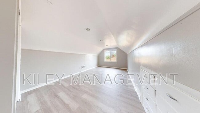 16501 Fairmount Dr in Detroit, MI - Building Photo - Building Photo