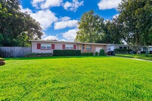 1621 Baldwin Dr in Orlando, FL - Building Photo