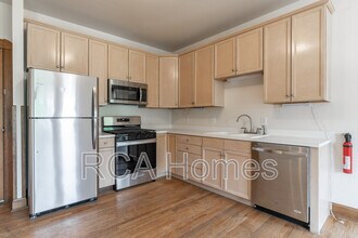 243 E 11th St in Indianapolis, IN - Building Photo - Building Photo