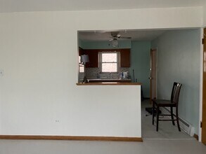 4658 S Troy St, Unit 3- S in Chicago, IL - Building Photo - Building Photo