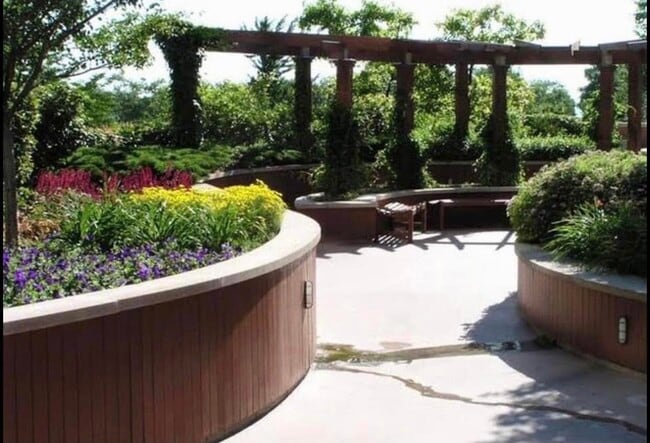 5415 N Sheridan Rd in Chicago, IL - Foto de edificio - Building Photo