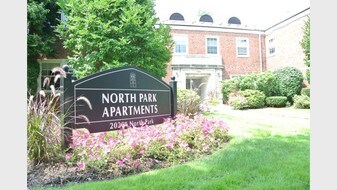 Fairmount Circle Living in University Heights, OH - Building Photo
