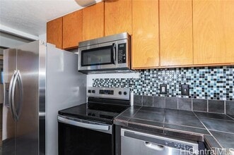 3331 Hayden St in Honolulu, HI - Building Photo - Building Photo