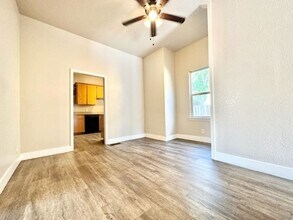 904 Walnut St in Chico, CA - Building Photo - Building Photo